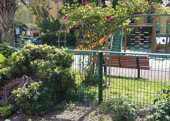 Jardins Du Pont Du Lys 아파트 주앙레핑